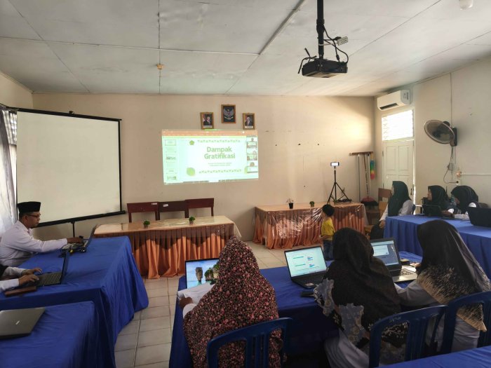 MAN 1 Muaro Jambi Perkuat Integritas ASN Melalui Sosialisasi Implementasi Pengendalian Gratifikasi Tahun 2026 MAN 1 Muaro Jambi Perkuat Integritas ASN Melalui Sosialisasi Implementasi Pengendalian Gratifikasi Tahun 2026