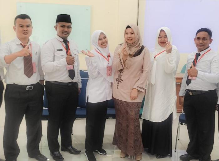 Dua ASN MAN 1 Muaro Jambi Kembali Setelah Mengikuti Kegiatan Orientasi di BDK Padang.