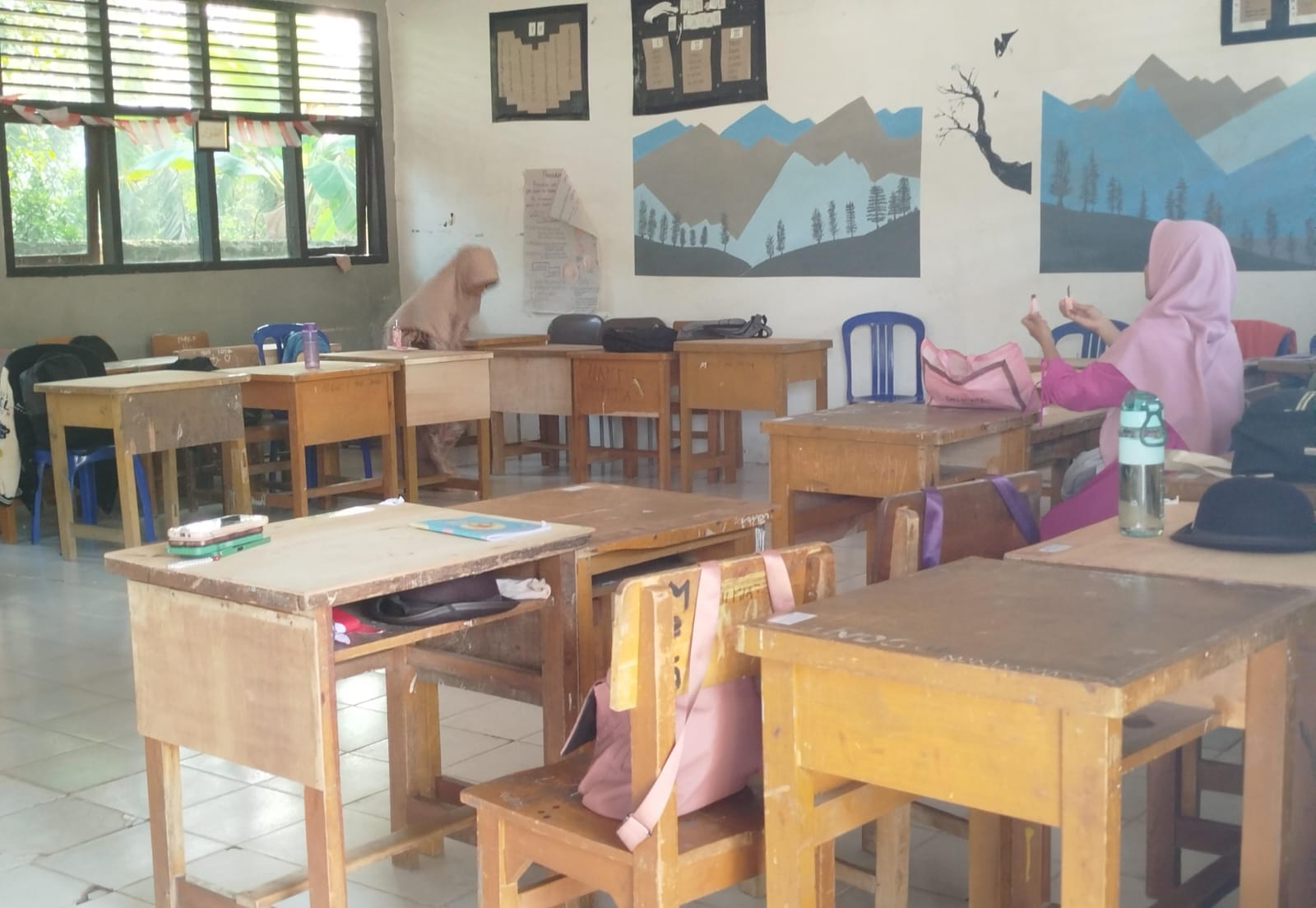 Razia Bawaan Siswa Tegakkan Kedisiplinan Siswa