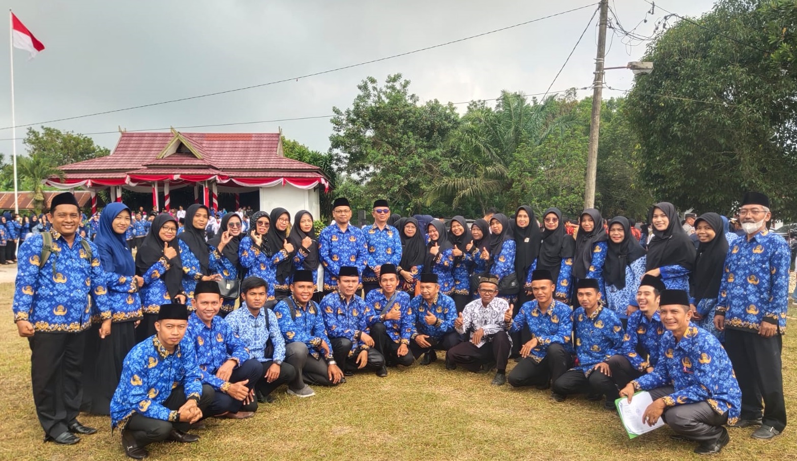 ASN MAN 1 Muaro Jambi Full Senyum, Gaji 13 Cair