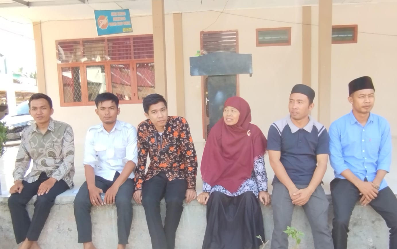 Waka Kesiswaan Pimpin Pengelompokan Pemilihan Kegiatan Ekstrakurikuler Pilihan Waka Kesiswaan Pimpin Pengelompokan Pemilihan Kegiatan Ekstrakurikuler Pilihan