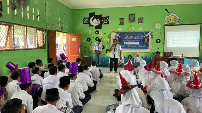Wawasan Kebangsaan Jadi Bekal Peserta Didik Baru pada Hari Kedua MATAMUDA MAN 1 Muaro Jambi Wawasan Kebangsaan Jadi Bekal Peserta Didik Baru pada Hari Kedua MATAMUDA MAN 1 Muaro Jambi
