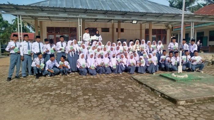 Cinta Siswa Madrasah, Jejak Inspirasi dari Ruang Literasi