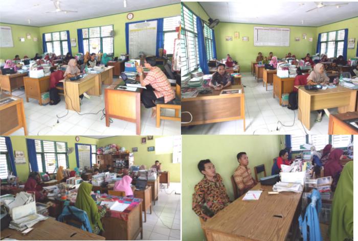 Pendidik MAN 1 Muaro Jambi Siapkan Perangkan Pembelajaran