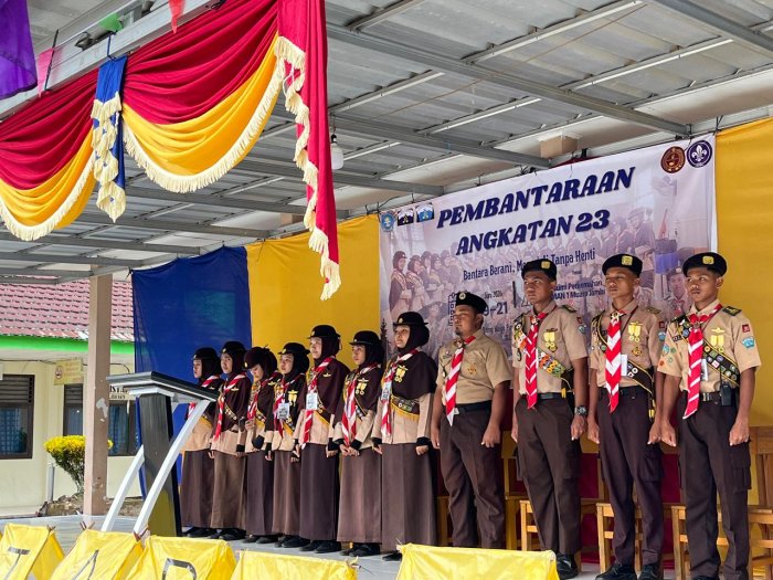 Pembantaraan Angkatan 23 MAN 1 Muaro Jambi Berjalan Lancar dan Penuh Semangat Pembantaraan Angkatan 23 MAN 1 Muaro Jambi Berjalan Lancar dan Penuh Semangat