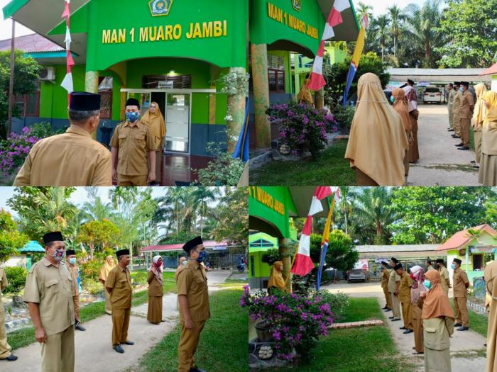 Wakur Pimpinan Apel Pagi Hari Senin