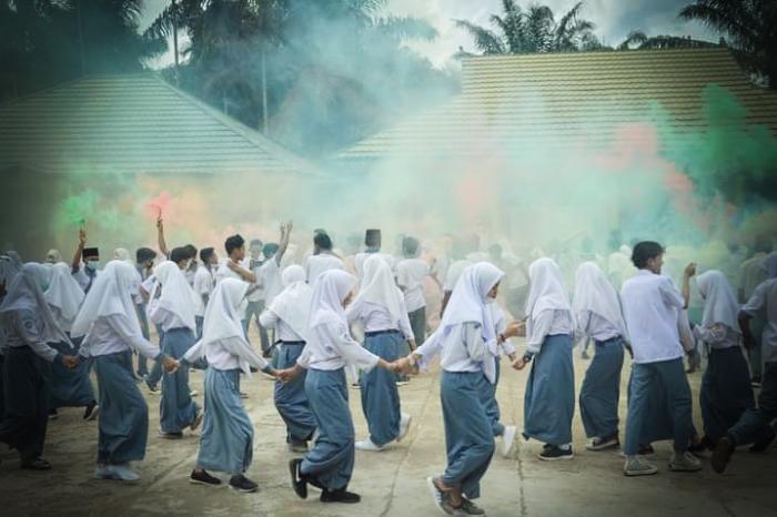 83 Siswa MAN 1 Muaro Jambi Diputuskan Lulus. 