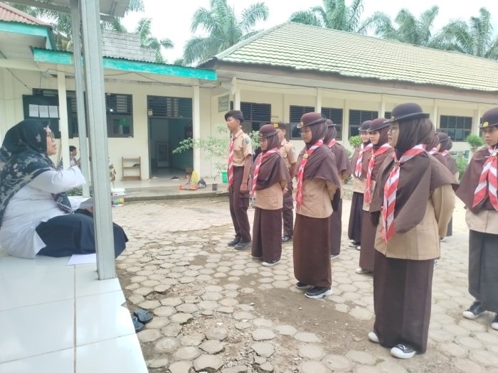 Calon Penegak Bantara Lengkapi TKK Jelang Pelantikan Ambalan Calon Penegak Bantara Lengkapi TKK Jelang Pelantikan Ambalan