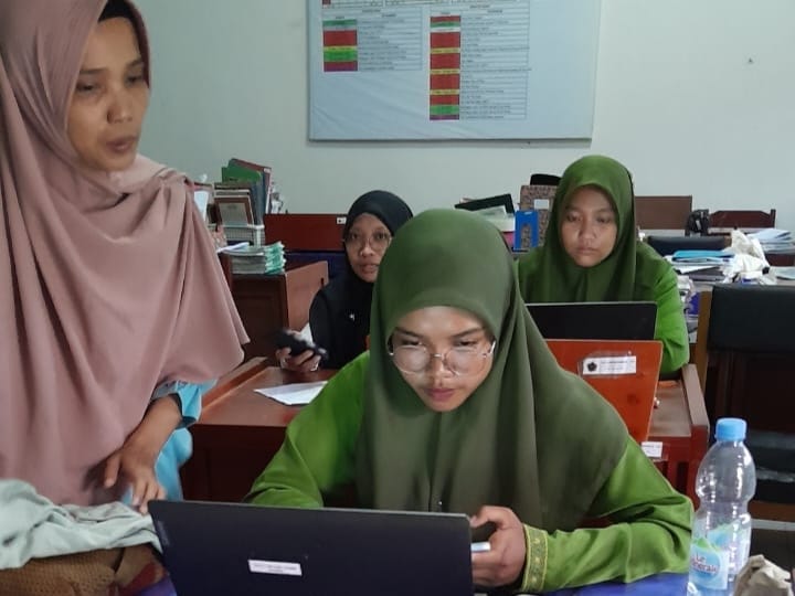 Para Pembina Pendamping KSM Ikuti Jadwal Simulasi Sampai Sore