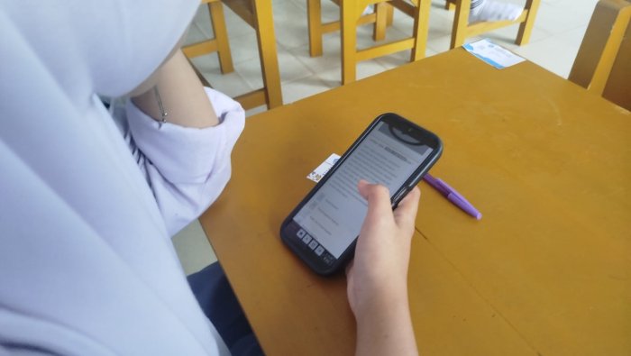 Siswa Berhalangan Ikuti ASAT, MAN 1 Muaro Jambi Gelar Asesmen Susulan