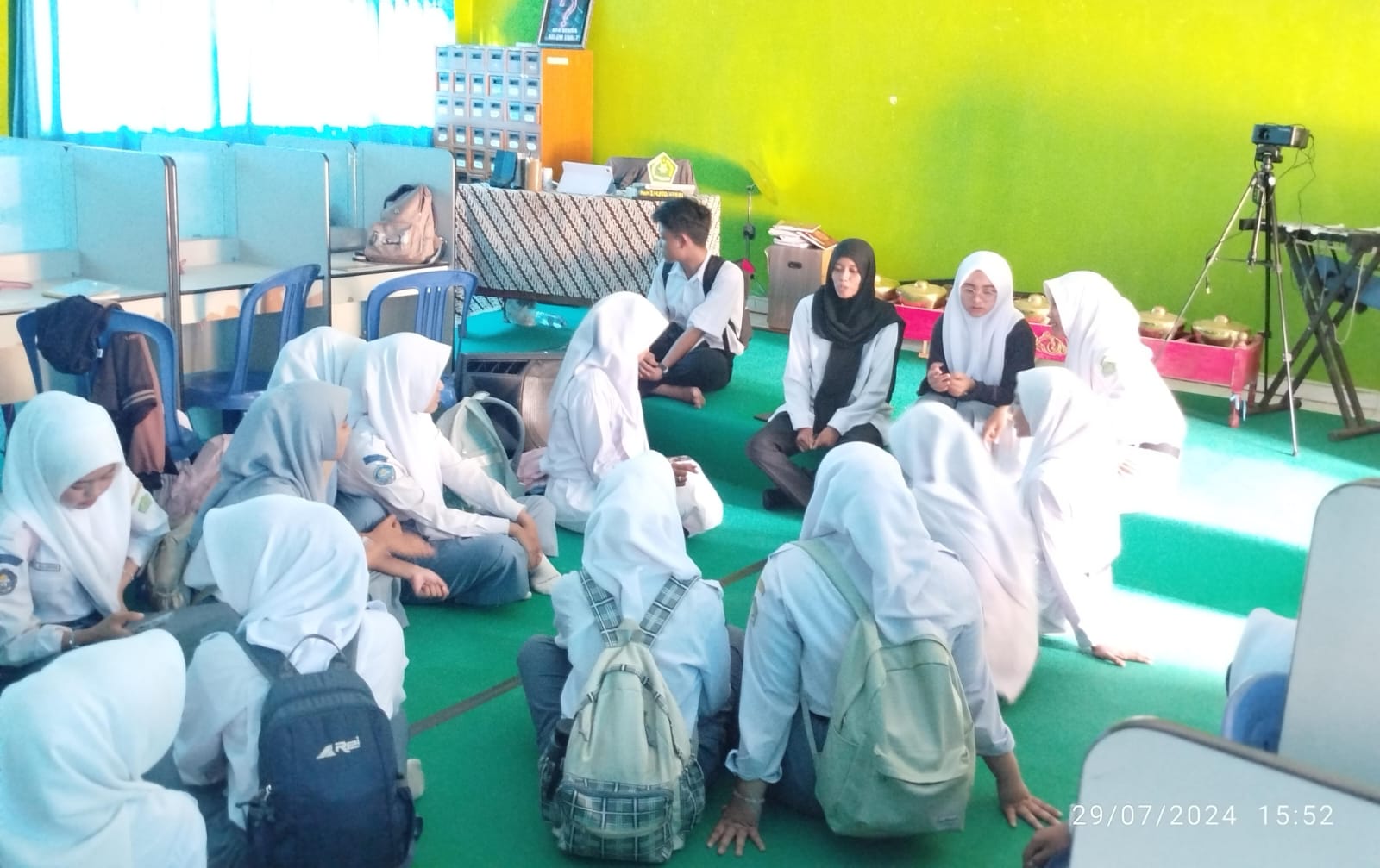 Pembina Ekrakurikuler Kesenian Sampaikan Program Kerja Pembina Ekrakurikuler Kesenian Sampaikan Program Kerja