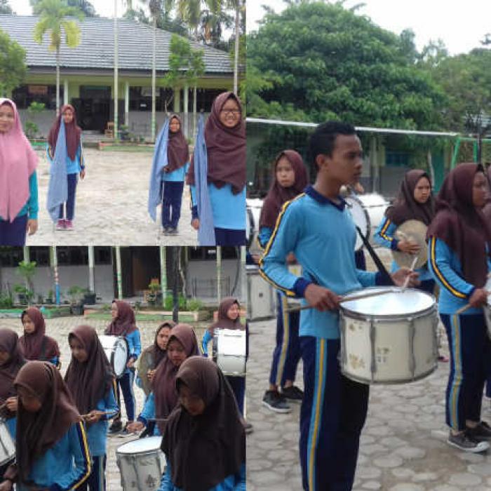 Drumband MAN Samuja Latihan Rutin Setiap hari Sabtu