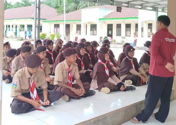 Calon Penegak Bantara MAN 1 Muaro Jambi Jalani Pengujian SKU dengan Semangat