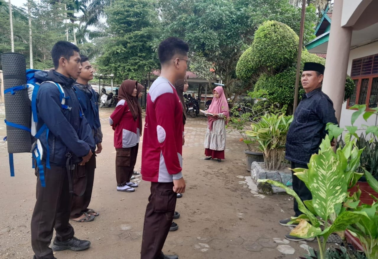 Delapan Siswa MAN 1 Muaro Jambi Ikuti Seleksi Peserta TLTD Kwarcab