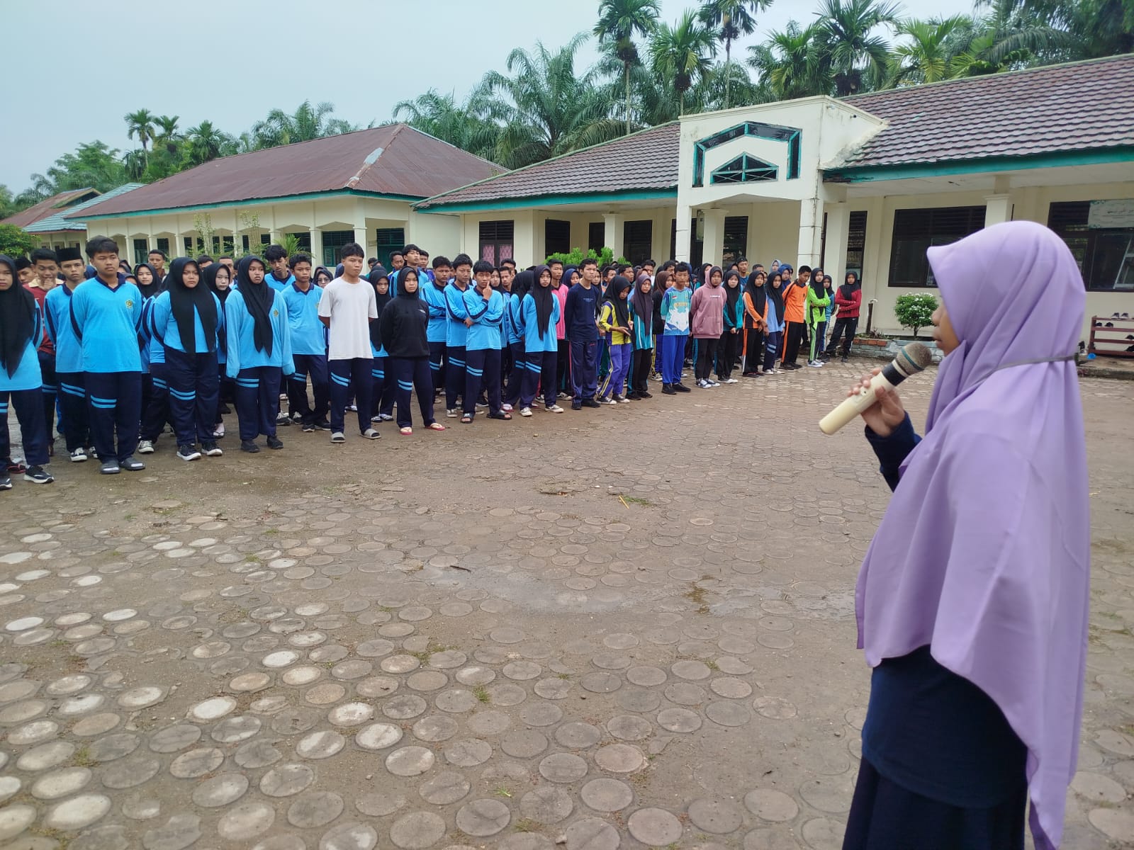 uka Kegiatan Lomba 17 Agustus, Waka Kesiswaan Ajak Siswa Menunjukkan Semangat Juang Pahlawan