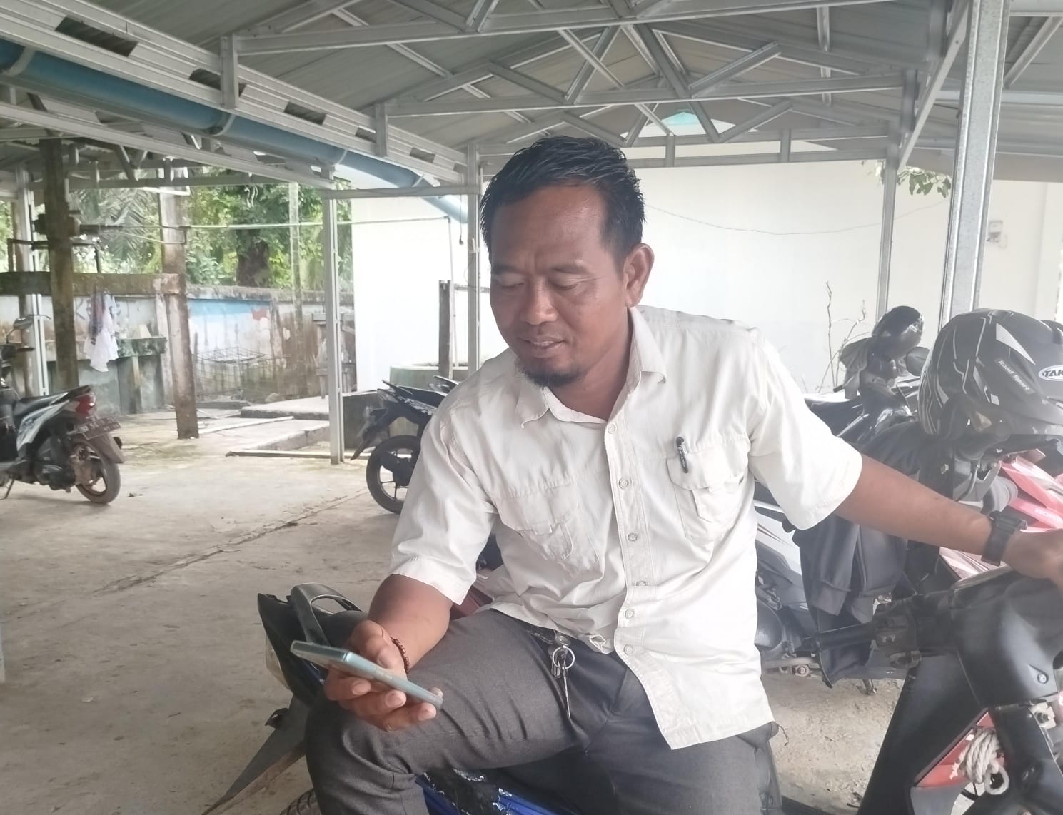 Tupoksi Satuan Pengamanan MAN 1 Muaro Jambi Tupoksi Satuan Pengamanan MAN 1 Muaro Jambi