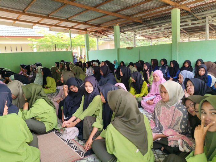 Cahaya Pagi dari Mushola Assuhada: Siswa MAN 1 Muaro Jambi Jalani Pembiasaan Salat Dhuha