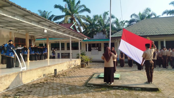 Harkitnas 2026 di MAN 1 Muaro Jambi Tanamkan Semangat Kebangkitan Generasi Muda