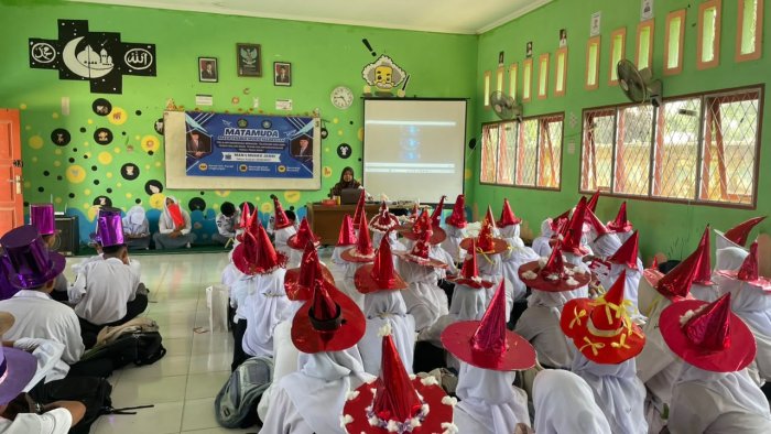 MATAMUDA Hari Kedua MAN 1 Muaro Jambi Tanamkan Gaya Hidup Sehat dan Semangat Anti Perundungan MATAMUDA Hari Kedua MAN 1 Muaro Jambi Tanamkan Gaya Hidup Sehat dan Semangat Anti Perundungan