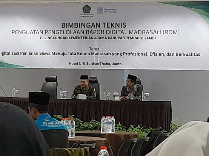Waka Kurikulum MAN 1 Muaro Jambi Ikuti Penguatan Pengelolaan Rapor Digital Madrasah