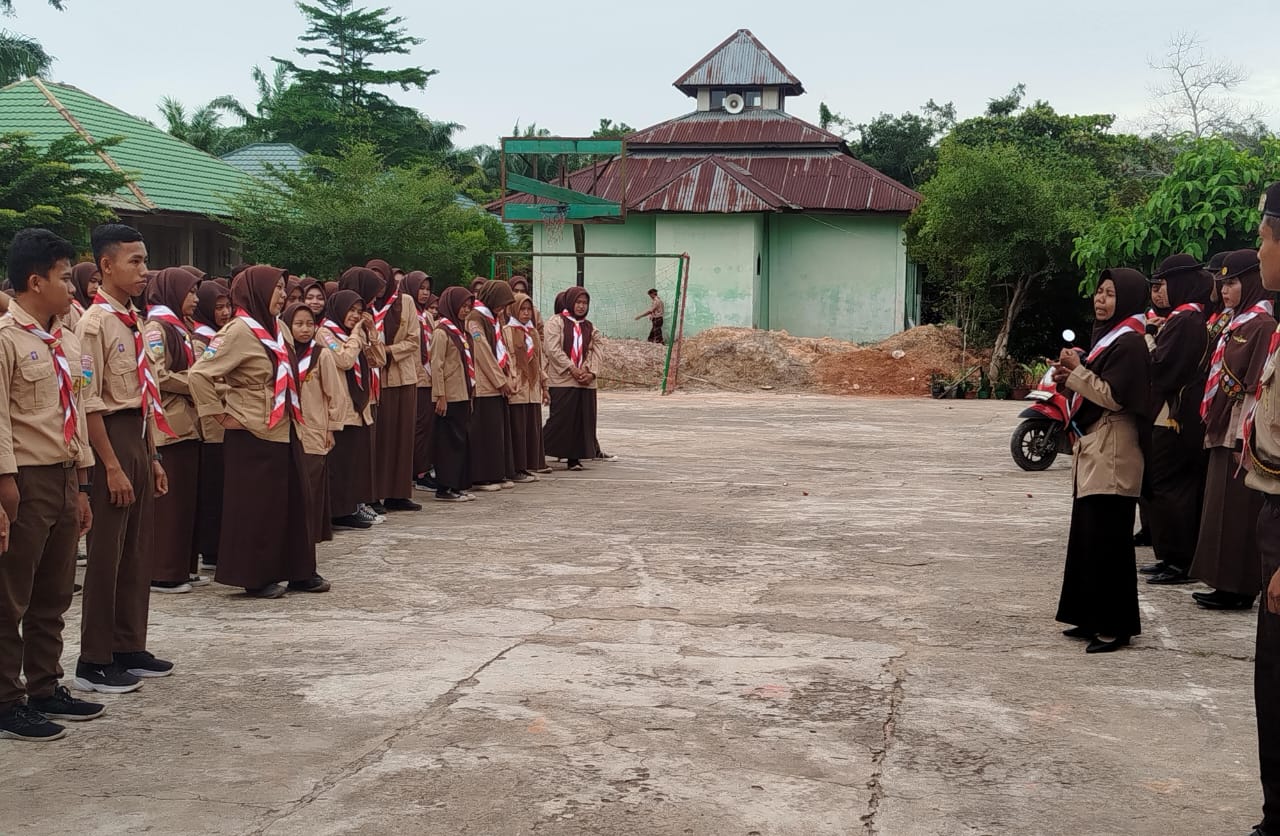 Ekstrakurikuler Pramuka Aktifkan Latihan Kembali Pascalibur Akademik Ekstrakurikuler Pramuka Aktifkan Latihan Kembali Pascalibur Akademik