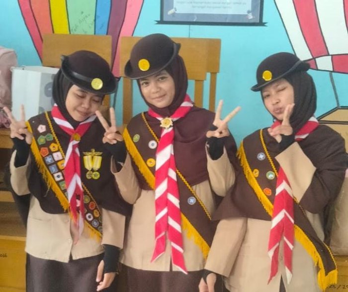 Kabut Asap dan Terik Matahari, MAN 1 Muaro Jambi Tetap Hidupkan Semangat Kepramukaan