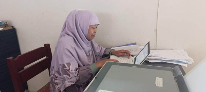 Kepala MAN 1 Muaro Jambi Tekankan Ketepatan Waktu Penyelesaian SKP Triwulan III Kepala MAN 1 Muaro Jambi Tekankan Ketepatan Waktu Penyelesaian SKP Triwulan III