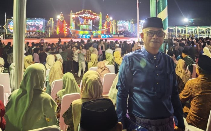 Kepala MAN 1 Muaro Jambi Hadiri Pembukaan MTQ Provinsi ke-54