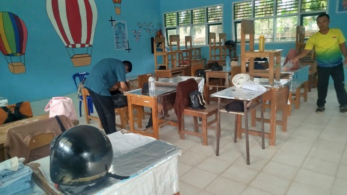 Disiplinkan Siswa, MAN 1 Muaro Jambi Gelar Razia Barang Terlarang