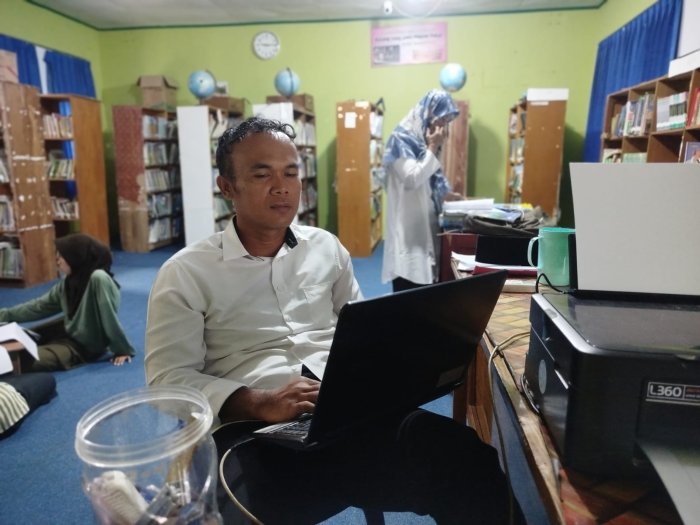 Suratno Ingatkan Wali Kelas XII Segera Kirim Rekap Nilai Rapor
