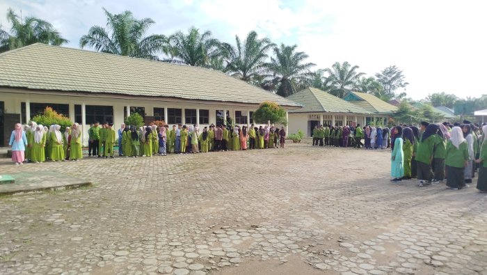 Apel Peringatan HUT ke-69 Provinsi Jambi Digelar Khidmat di MAN 1 Muaro Jambi