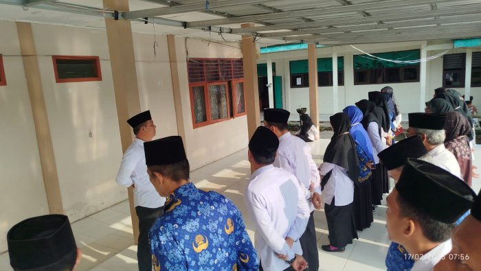 Jurmalis Jalankan Tugas Pendamping Juri MTQ: Komitmen MAN 1 pada Mutu Keagamaan