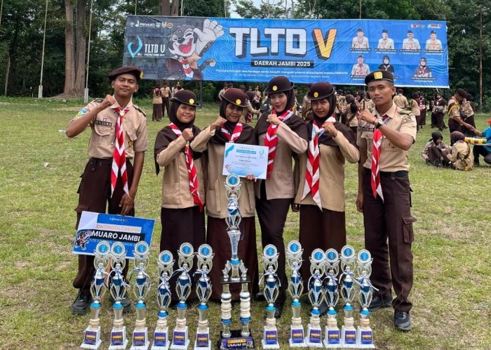 Enam Siswa MAN 1 Muaro Jambi Antar Muaro Jambi ke Peringkat 3 Provinsi