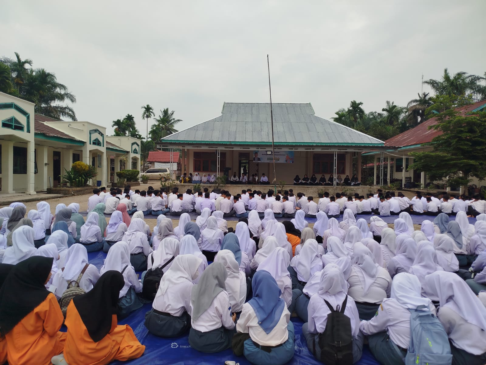 MAN 1 Muaro Jambi Sosialisasi SNBP dan SNBT untuk Siswa Kelas XII