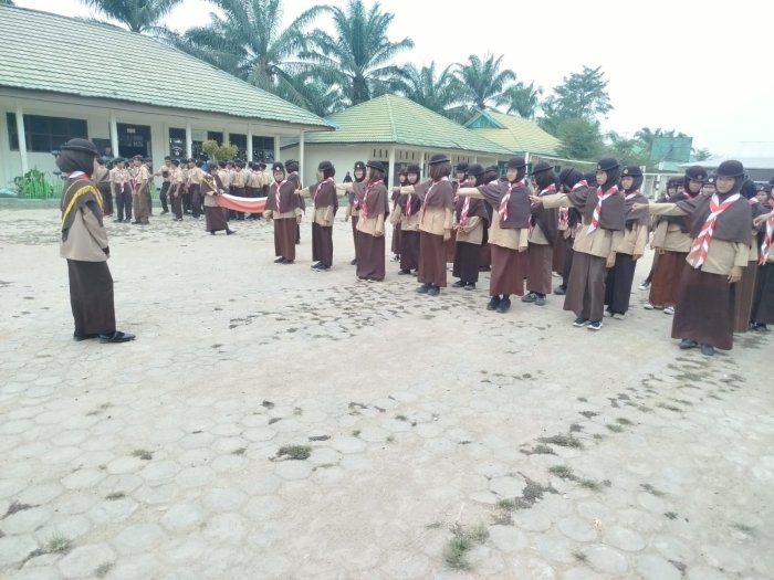 Setelah Vakum, Pramuka Kembali Semarak di MAN 1 Muaro Jambi