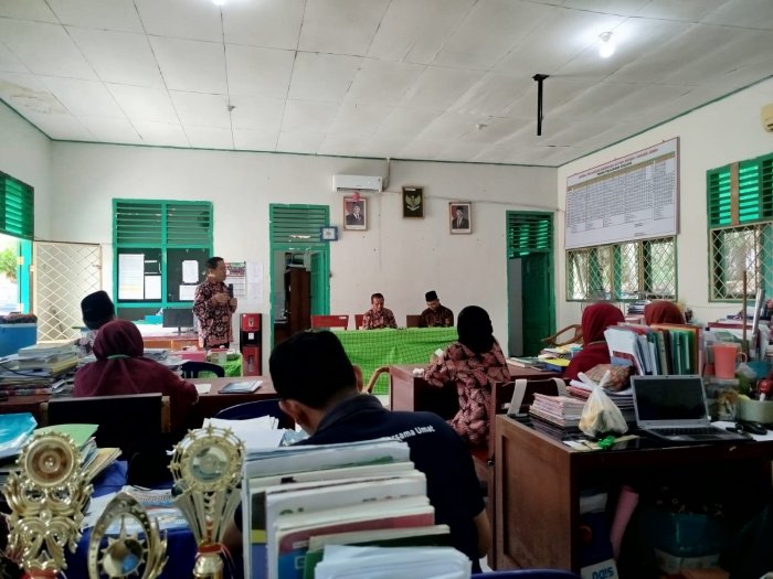 Panitia PSBM Matangkan Persiapan Ujian Seleksi Calon Peserta Didik Baru MAN 1 Muaro Jambi Panitia PSBM Matangkan Persiapan Ujian Seleksi Calon Peserta Didik Baru MAN 1 Muaro Jambi