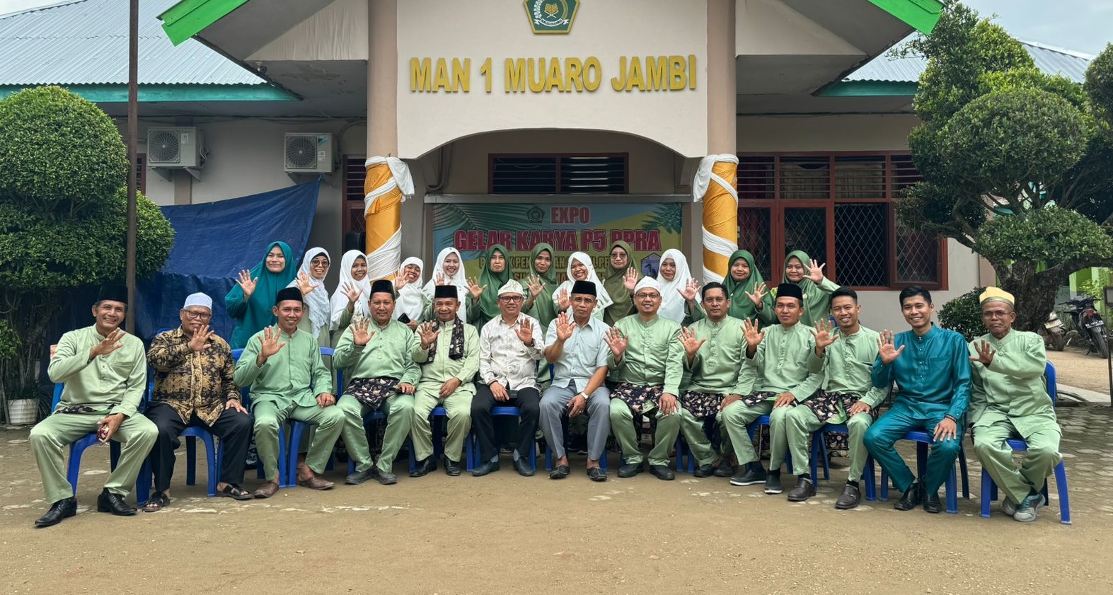  Kepala MAN 1 Muaro Jambi Himbau Agar para Guru Mengikuti Pendaftaran Rekrutmen Penulis dan Reviewer Instrumen AKGTK Madrasah