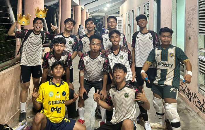 Tim Futsal MAN 1 Muaro Jambi Siap Hadapi SMA Negeri 5 Kota Jambi di Ajang Gubernur Jambi Cup 2026 Tim Futsal MAN 1 Muaro Jambi Siap Hadapi SMA Negeri 5 Kota Jambi di Ajang Gubernur Jambi Cup 2026