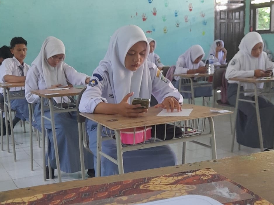 SAS Hari Ketiga Diwarnai Pemadaman Arus Listrik SAS Hari Ketiga Diwarnai Pemadaman Arus Listrik