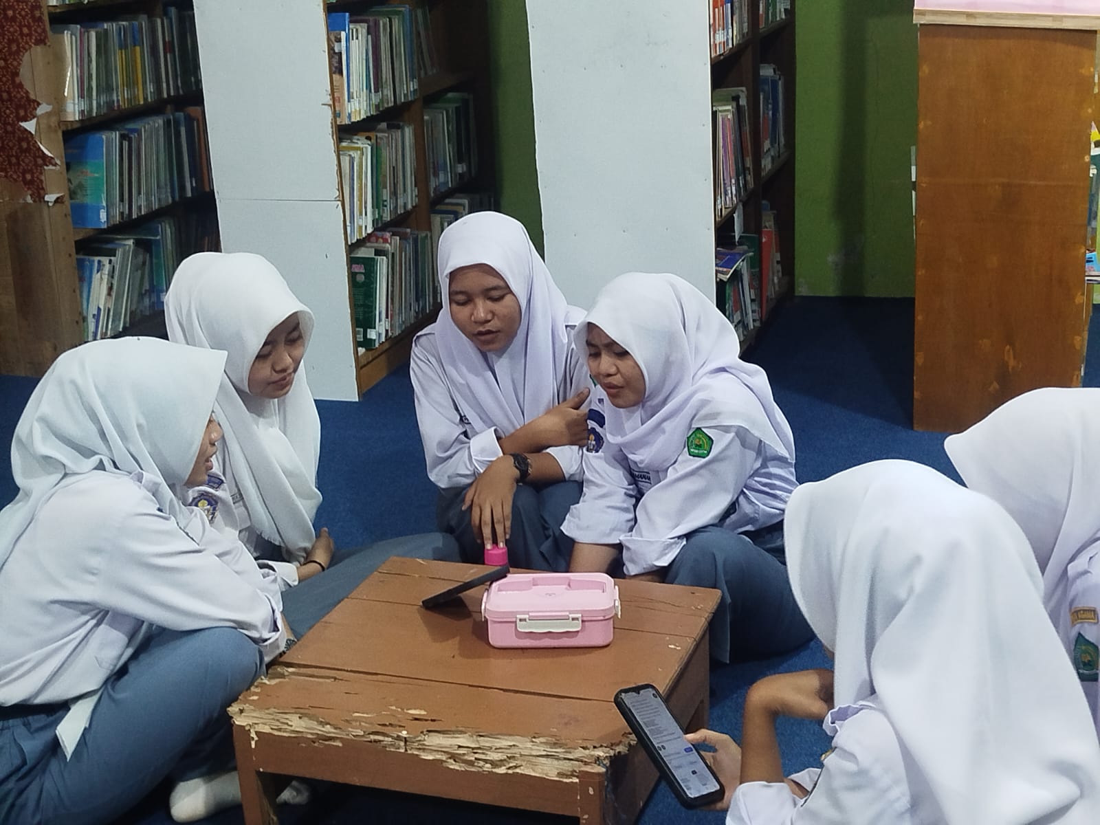 Ketua OSIM Pimpin Rapat Persiapan Kegiatan Ramadhan Ketua OSIM Pimpin Rapat Persiapan Kegiatan Ramadhan