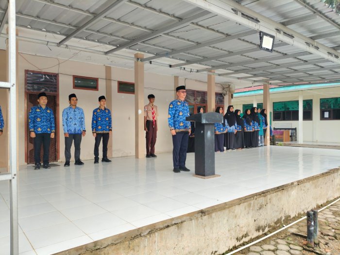 Semangat Pancasila Kokohkan Generasi Muda di MAN 1 Muaro Jambi Semangat Pancasila Kokohkan Generasi Muda di MAN 1 Muaro Jambi