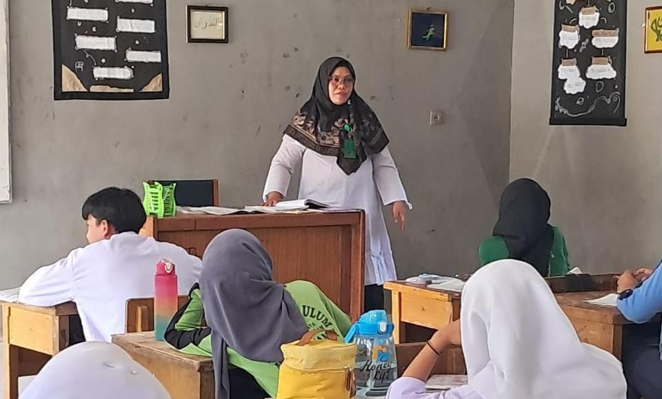 Kepala MAN 1 Muaro Jambi Laksanakan Supervisi Guru Kepala MAN 1 Muaro Jambi Laksanakan Supervisi Guru