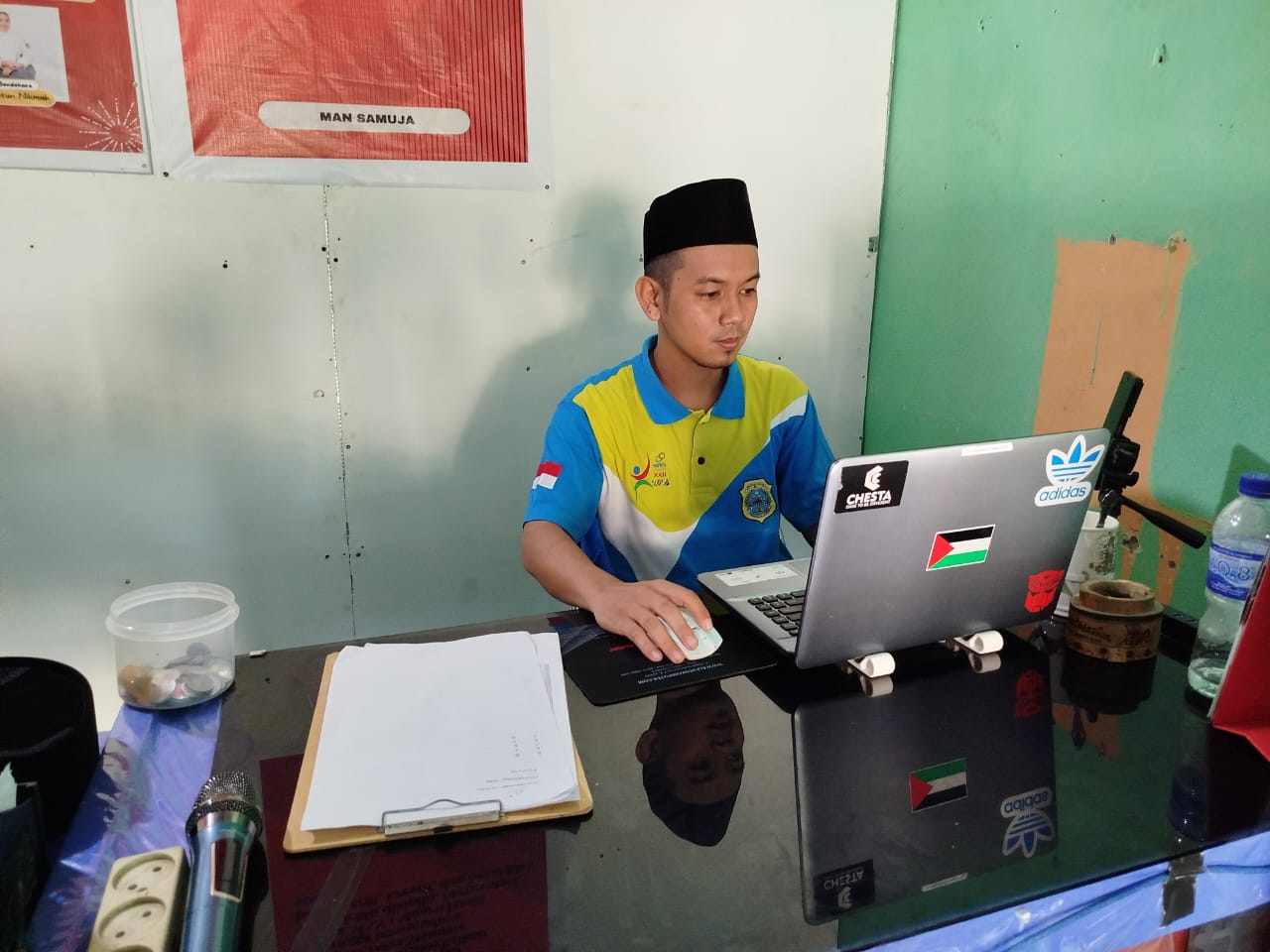 Jelang Pelaksanaan SKT Dua Tenaga Kepedidikan MAN 1 Muaro Jambi Laksaakan Latihan