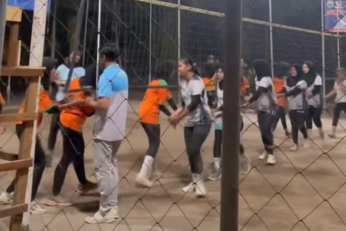 MAN 1 Muaro Jambi Siapkan Tim Voli Putra dan Putri Berlaga di KOMPAS Provinsi