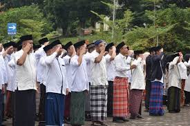 Jurmalis Hadiri Apel Akbar Hari Santri, Ribuan Santri Padati Lapangan Daaru Attauhid