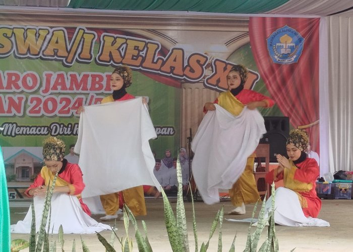 Gladi Resik Perpisahan Kelas XII MAN 1 Muaro Jambi Berlangsung Lancar
