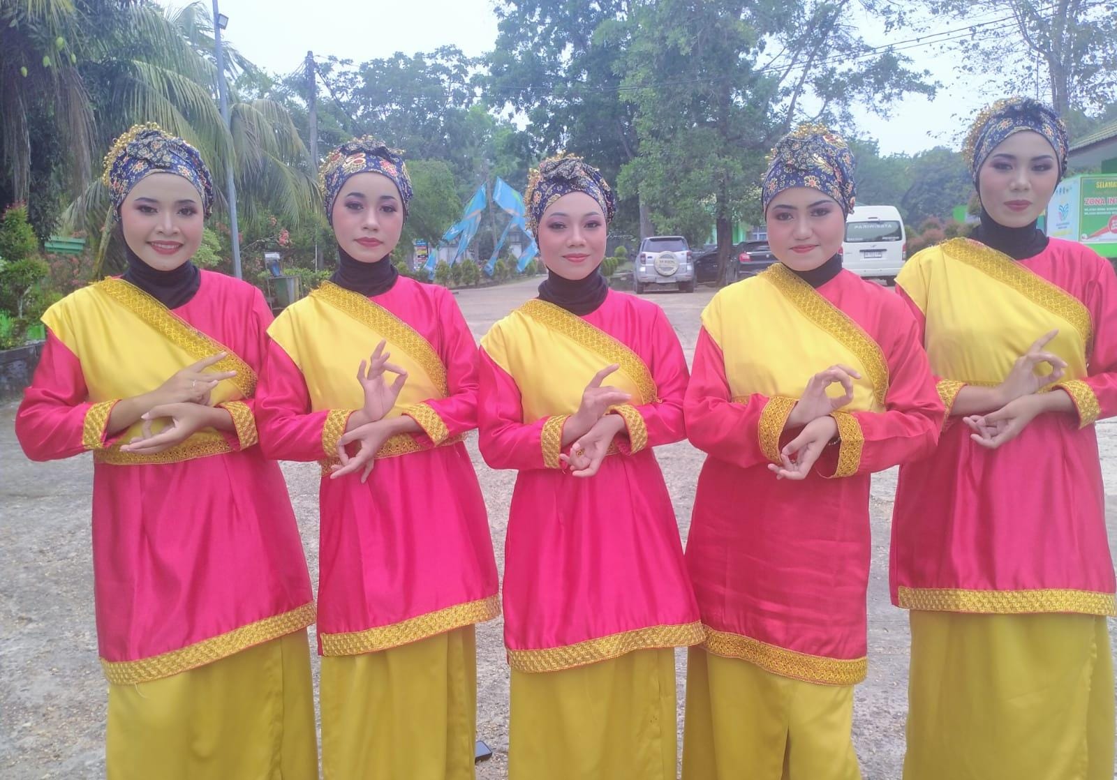 Tim Tari MAN 1 Muaro Jambi Ikuti  Kegiatan Kompetisi Tari