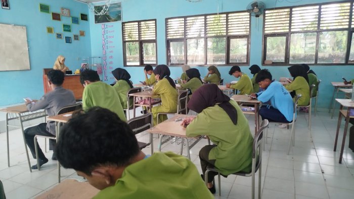Hari Kelima Asesmen MAN 1 Muaro Jambi Catat Kehadiran Sempurna Hari Kelima Asesmen MAN 1 Muaro Jambi Catat Kehadiran Sempurna