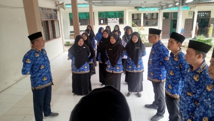 Kepala MAN 1 Muaro Jambi Ingatkan Guru Rawat Inventaris Sekolah