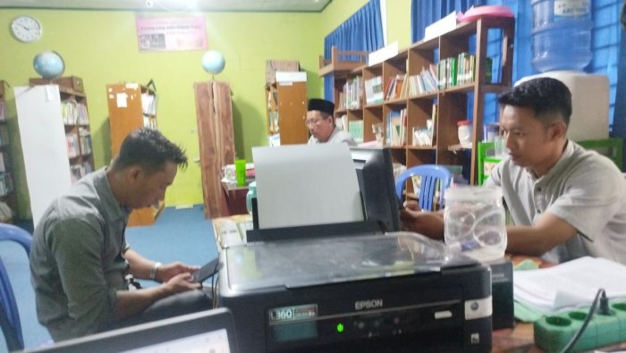 Guru MAN 1 Muaro Jambi Lakukan Pendaftaran Ulang PPG untuk Sinkronisasi Data